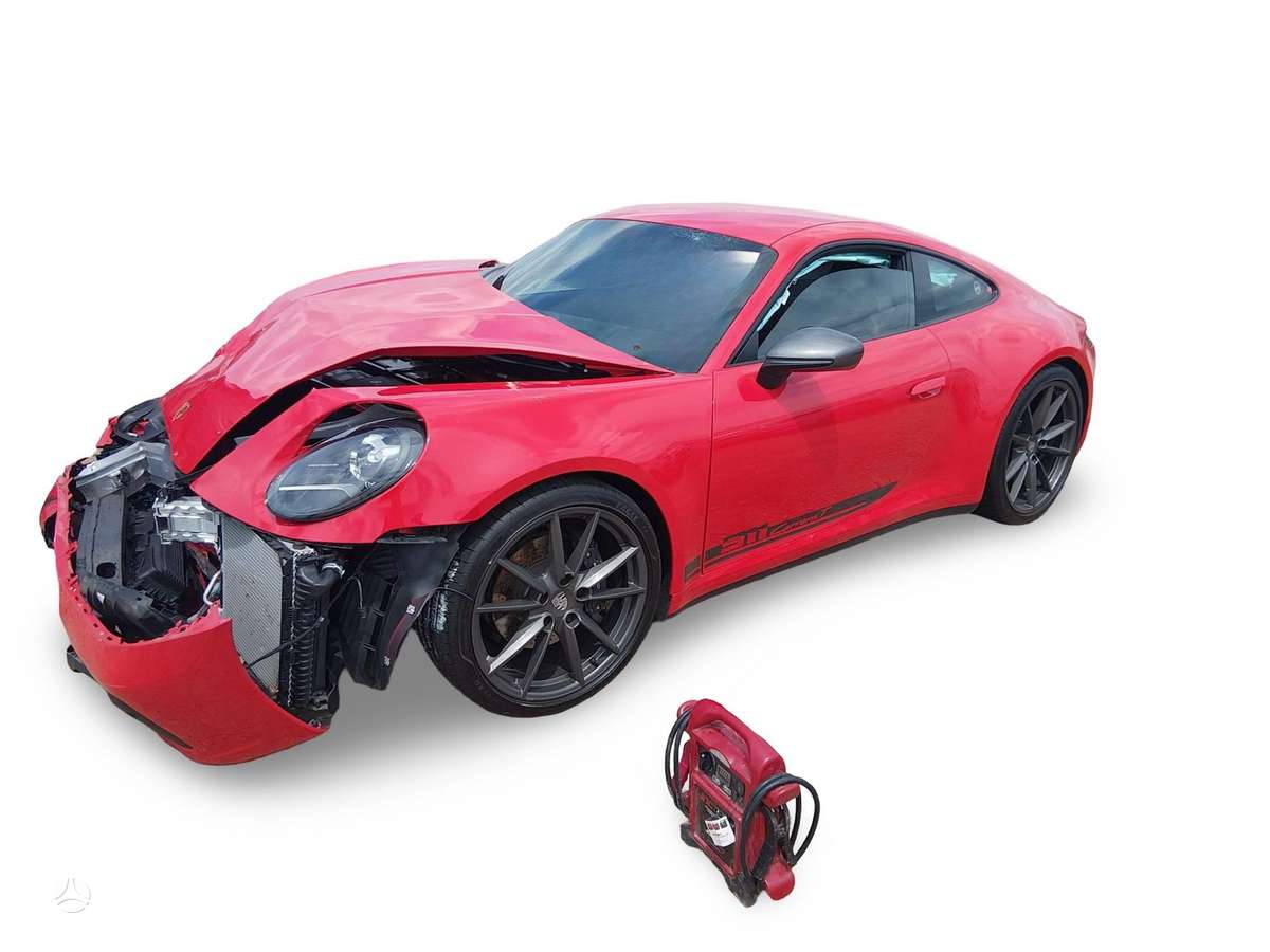 Porsche 911 dalimis