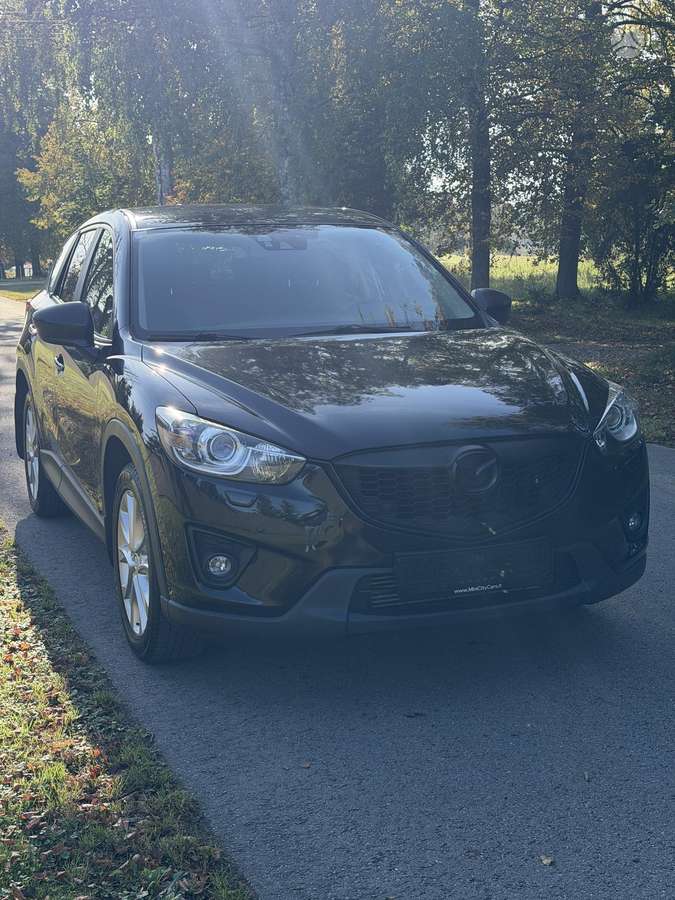 Mazda CX-5, 2.2 l., off-road / crossover