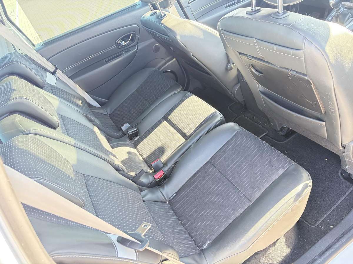 Renault Scenic, 1.2 l., Минивэн