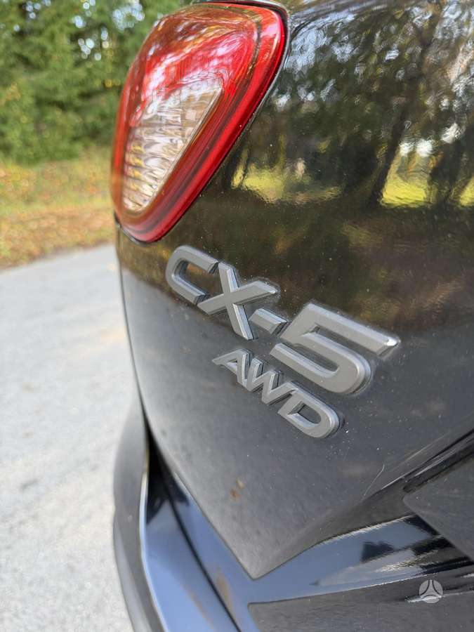 Mazda CX-5, 2.2 l., off-road / crossover
