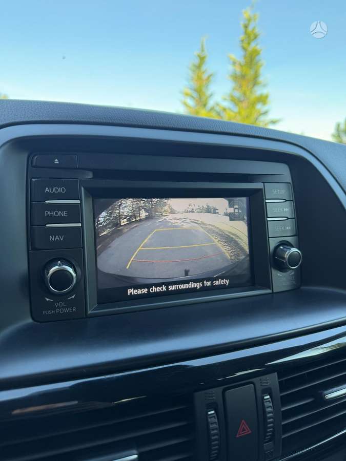 Mazda CX-5, 2.2 l., off-road / crossover