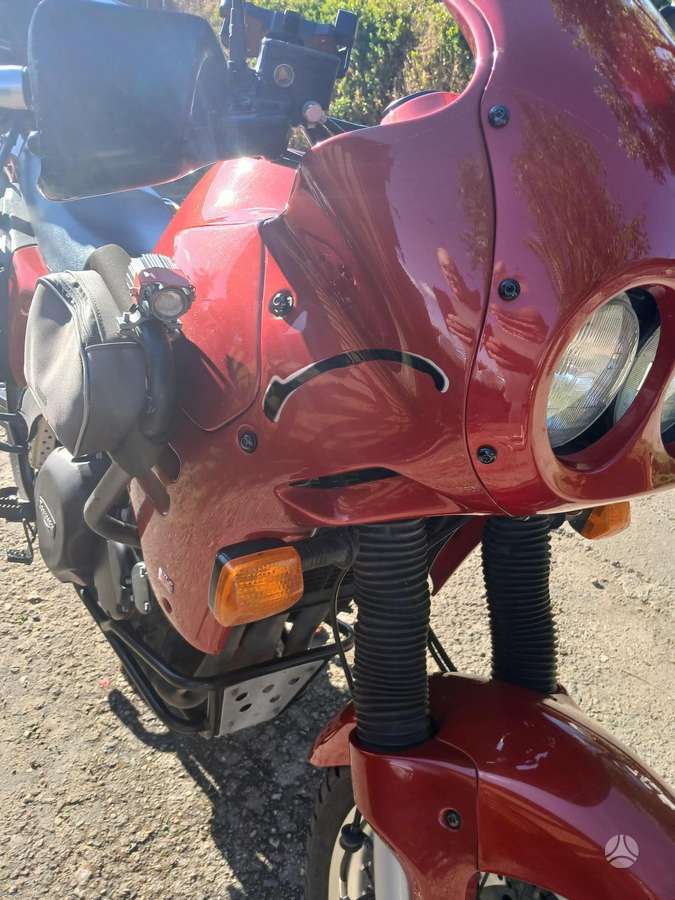Triumph Tiger 850cc, enduro / adventure