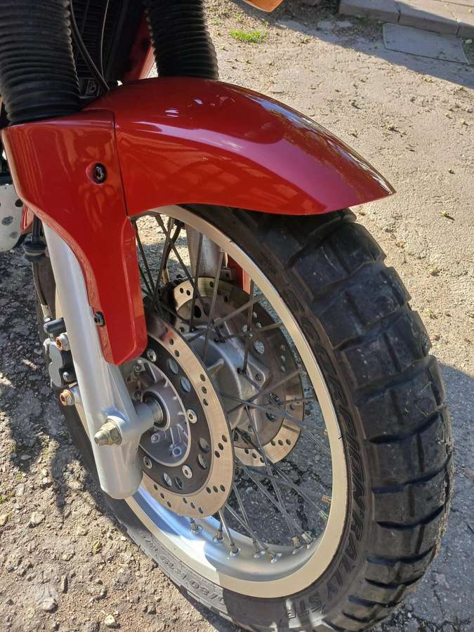 Triumph Tiger 850cc, enduro / adventure