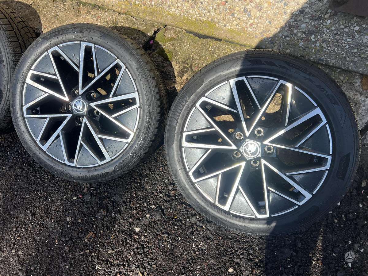 Skoda Octavia, light alloy, R17