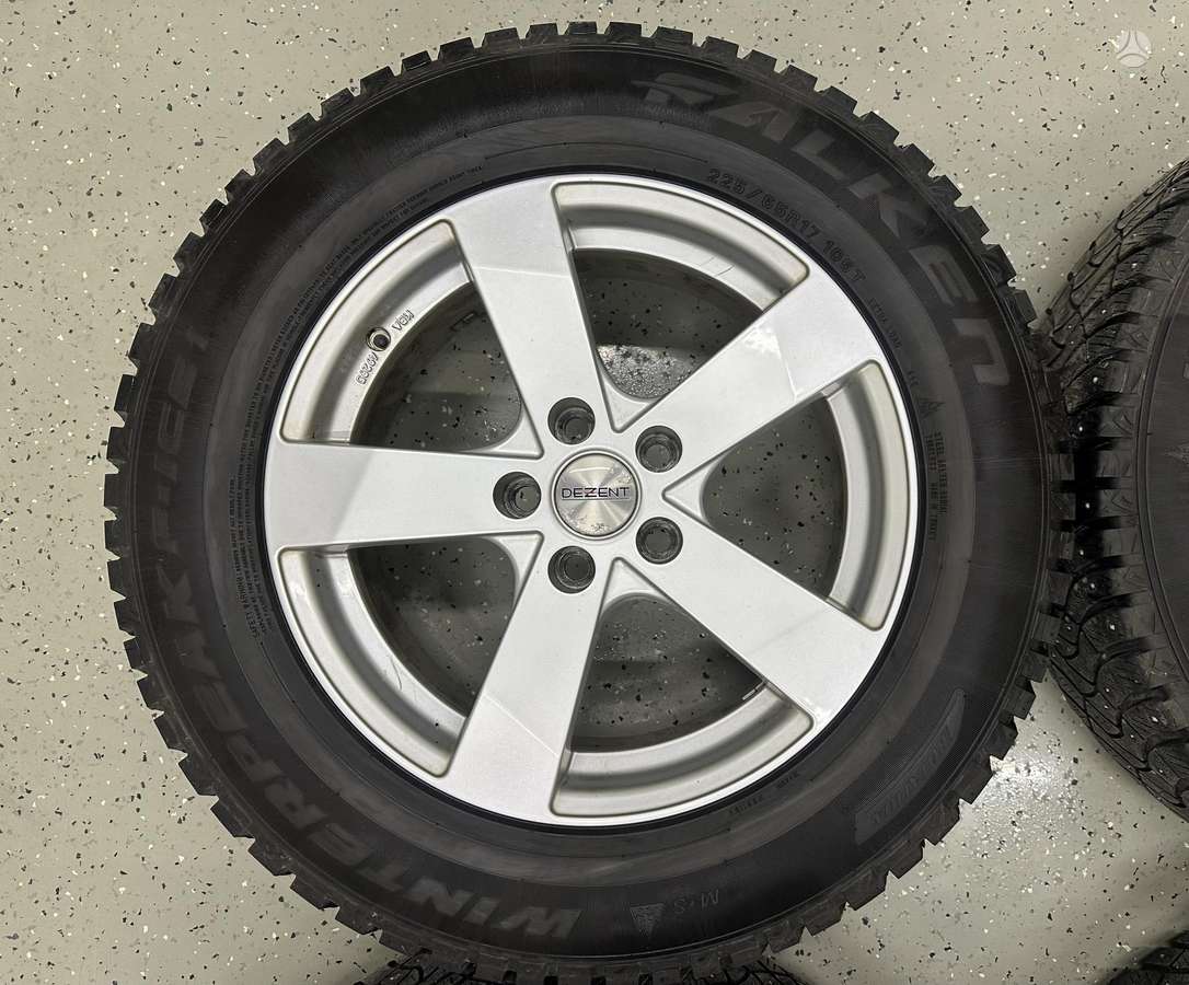 Toyota Rav4, light alloy, R17