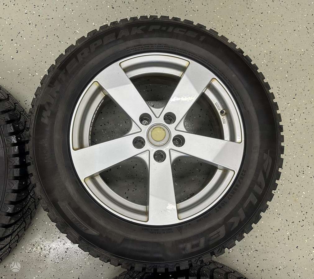 Toyota Rav4, light alloy, R17