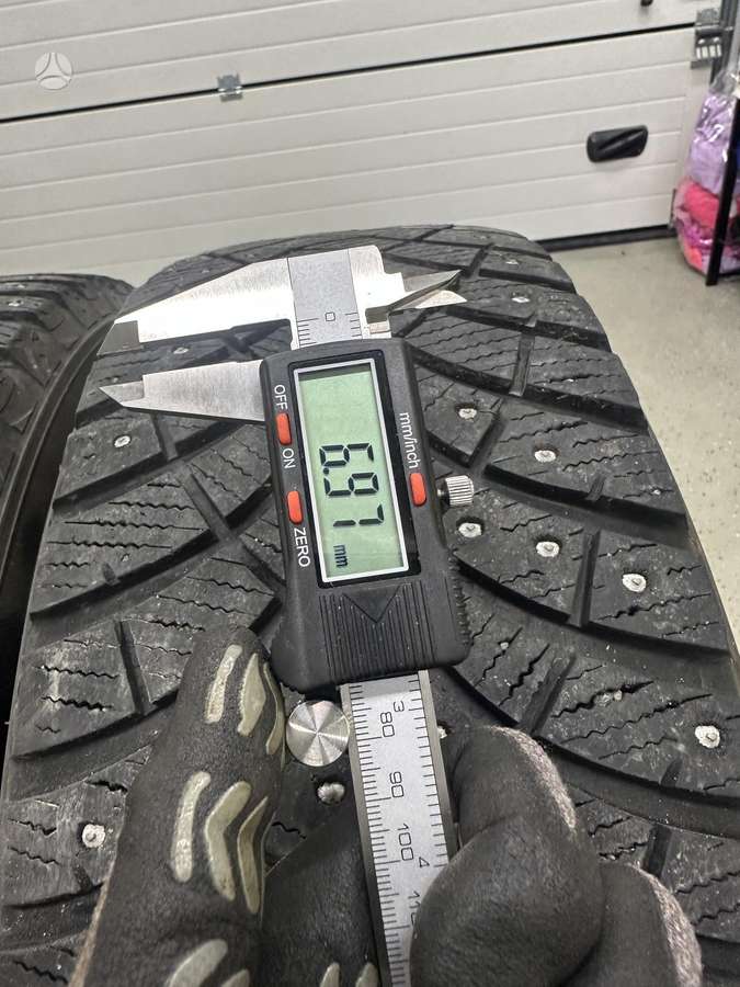 Toyota Rav4, light alloy, R17