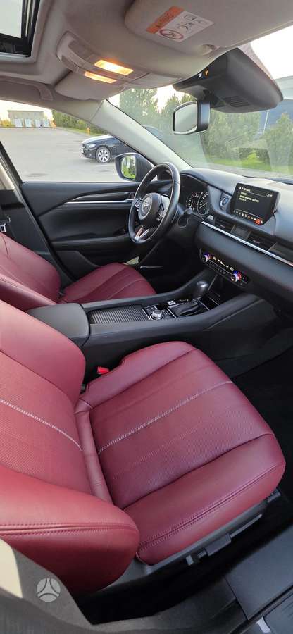 Mazda 6, 2.5 l., Седан