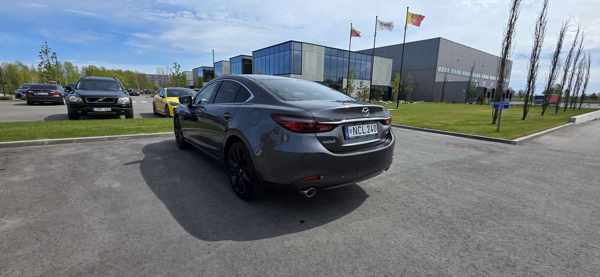 Mazda 6, 2.5 l., Седан