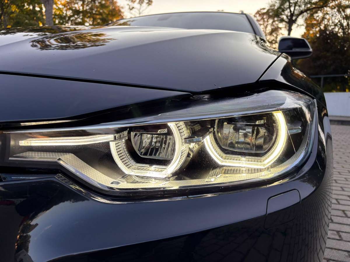 BMW 320, 2.0 l., universalas