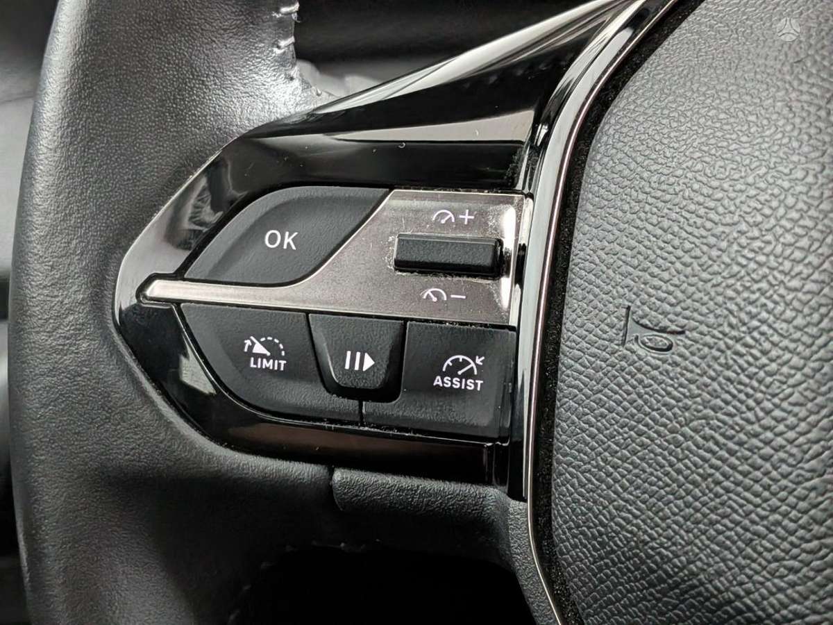 Peugeot 308, 1.2 l., Универсал