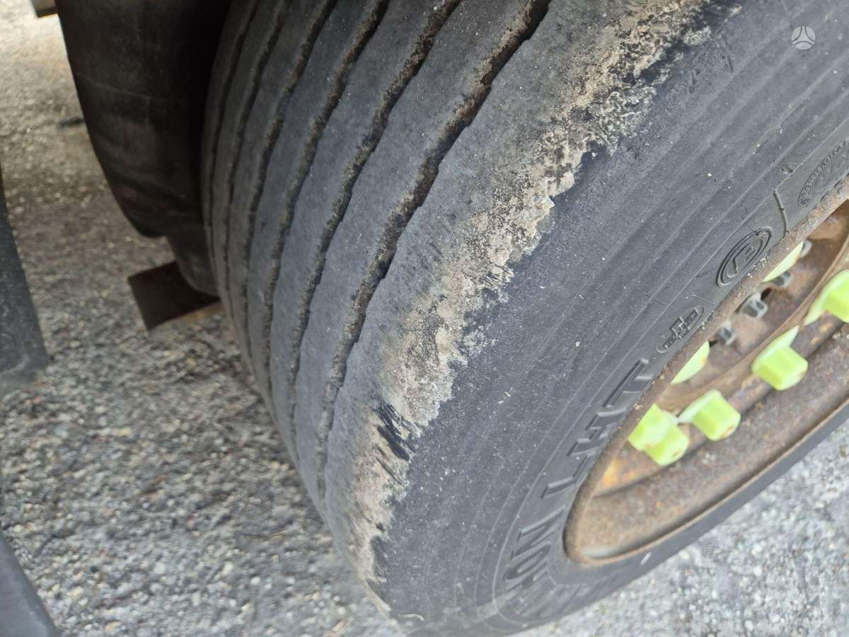 Schmitz MEGA, užuolaidinės / tentinės