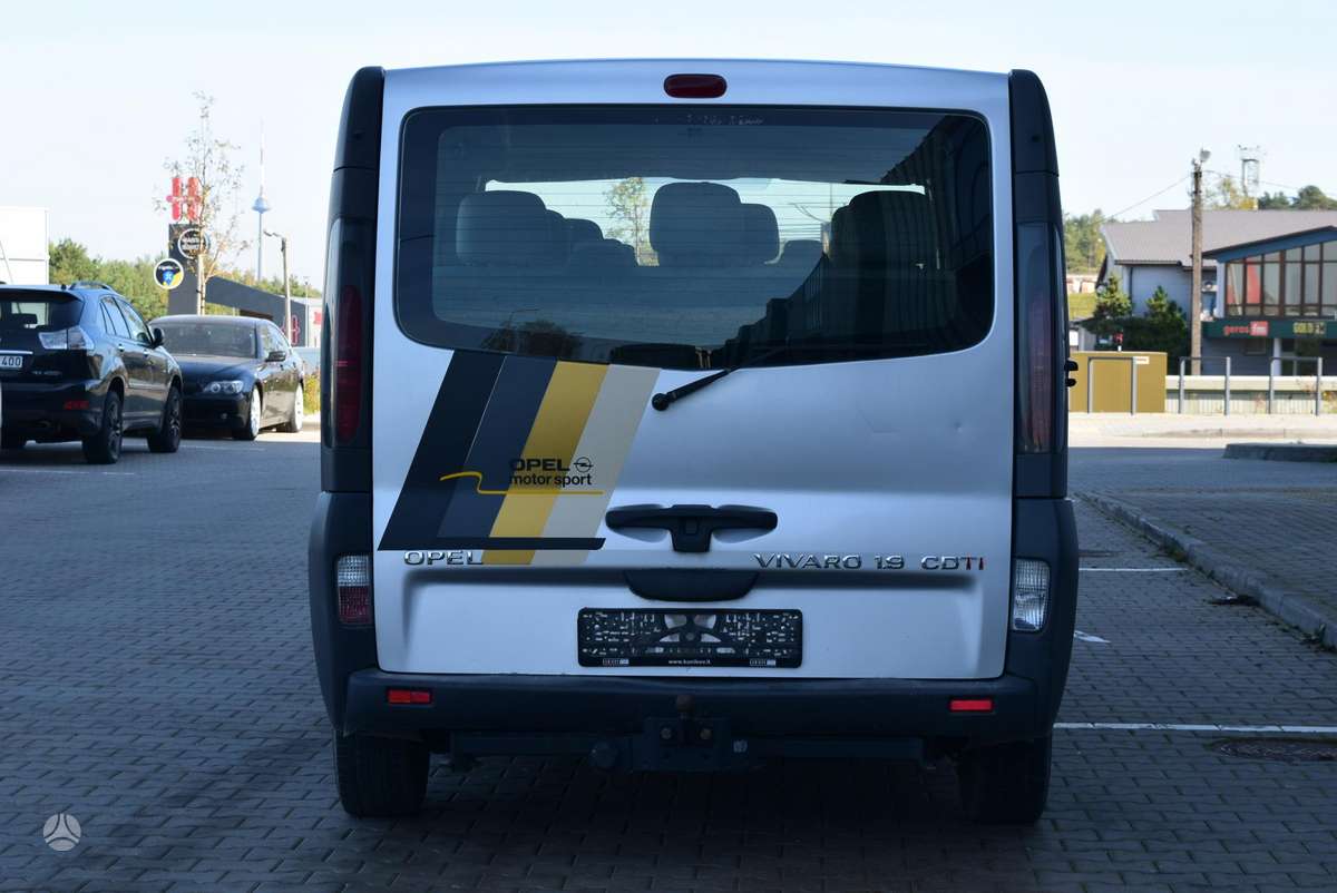 Opel Vivaro, 1.9 l., Минивэн