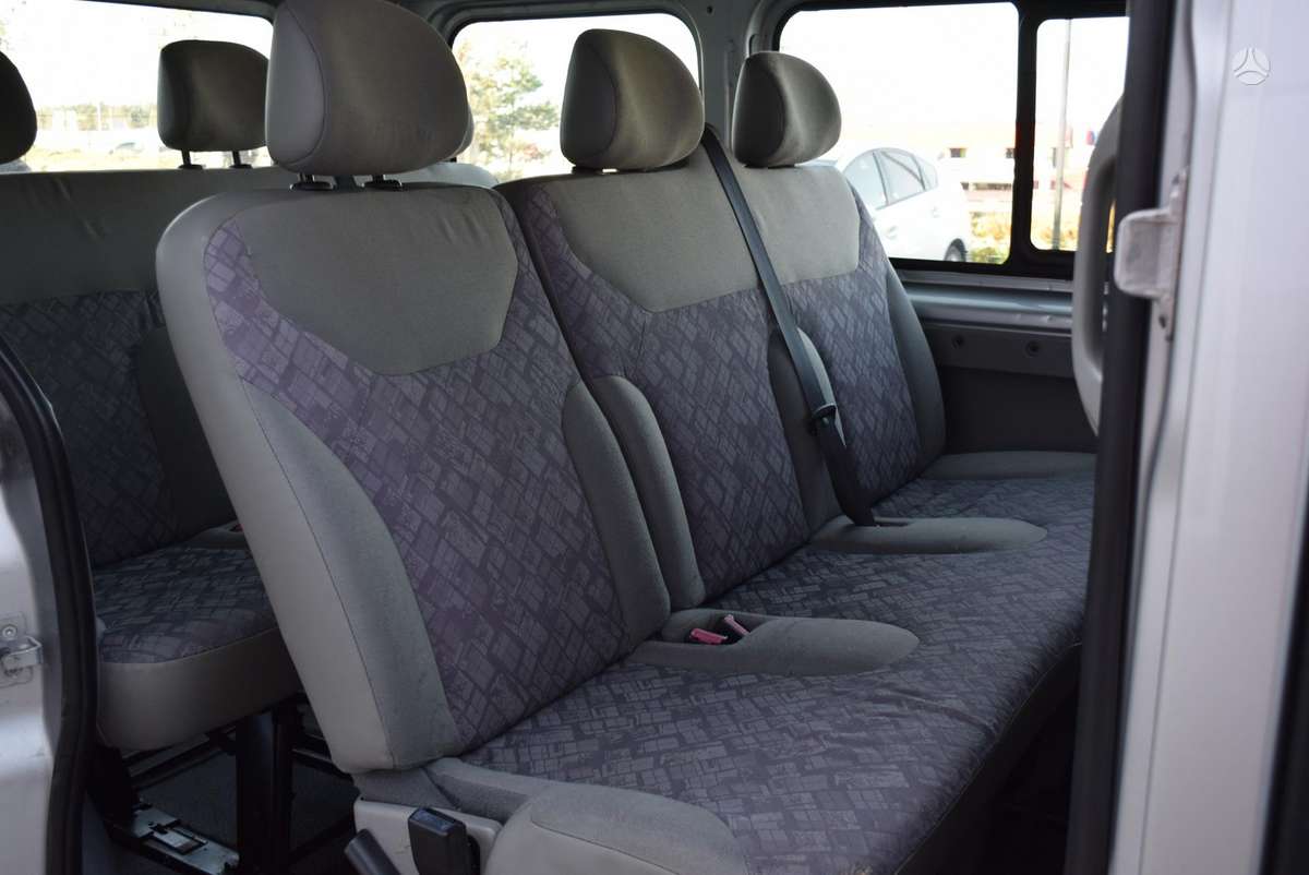 Opel Vivaro, 1.9 l., Минивэн
