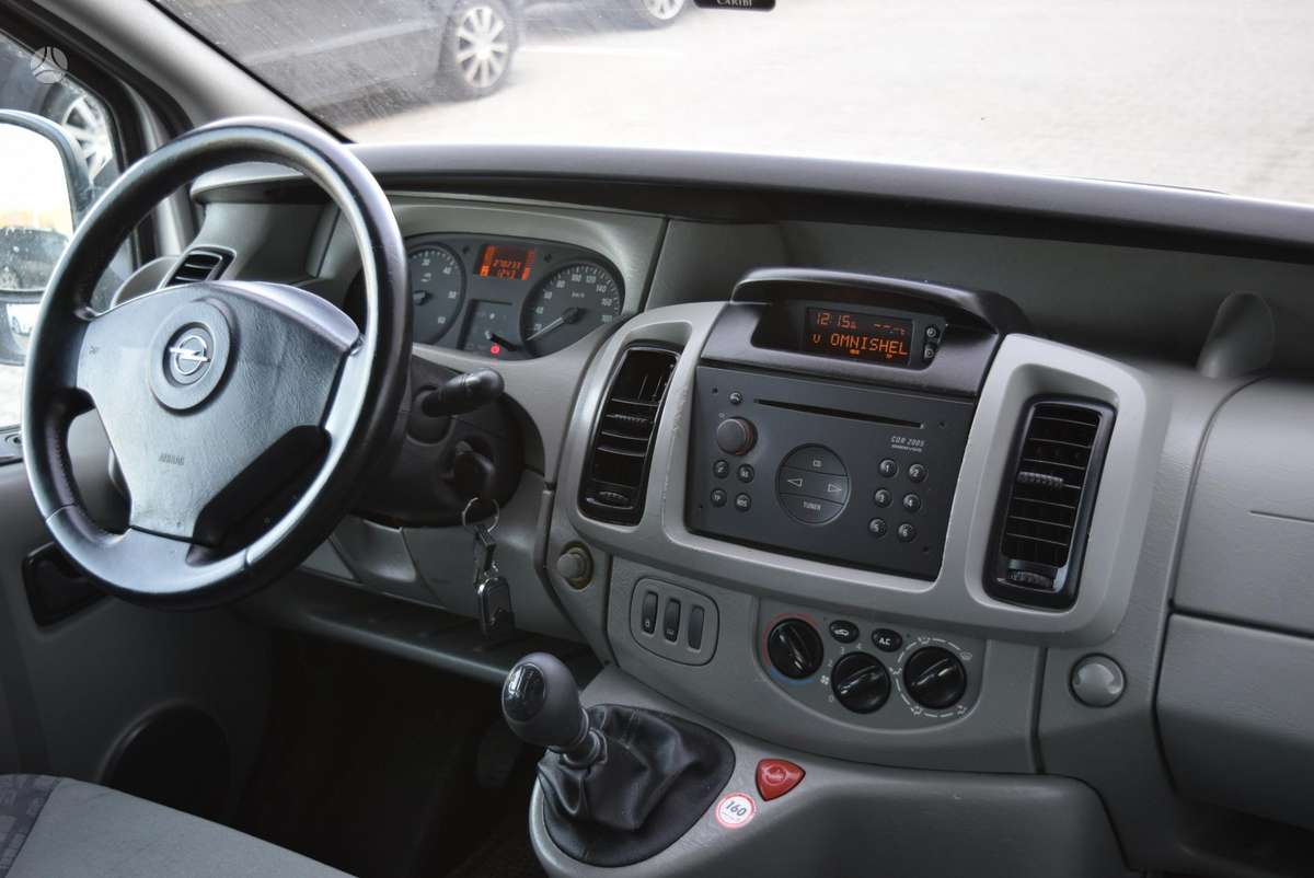 Opel Vivaro, 1.9 l., Минивэн