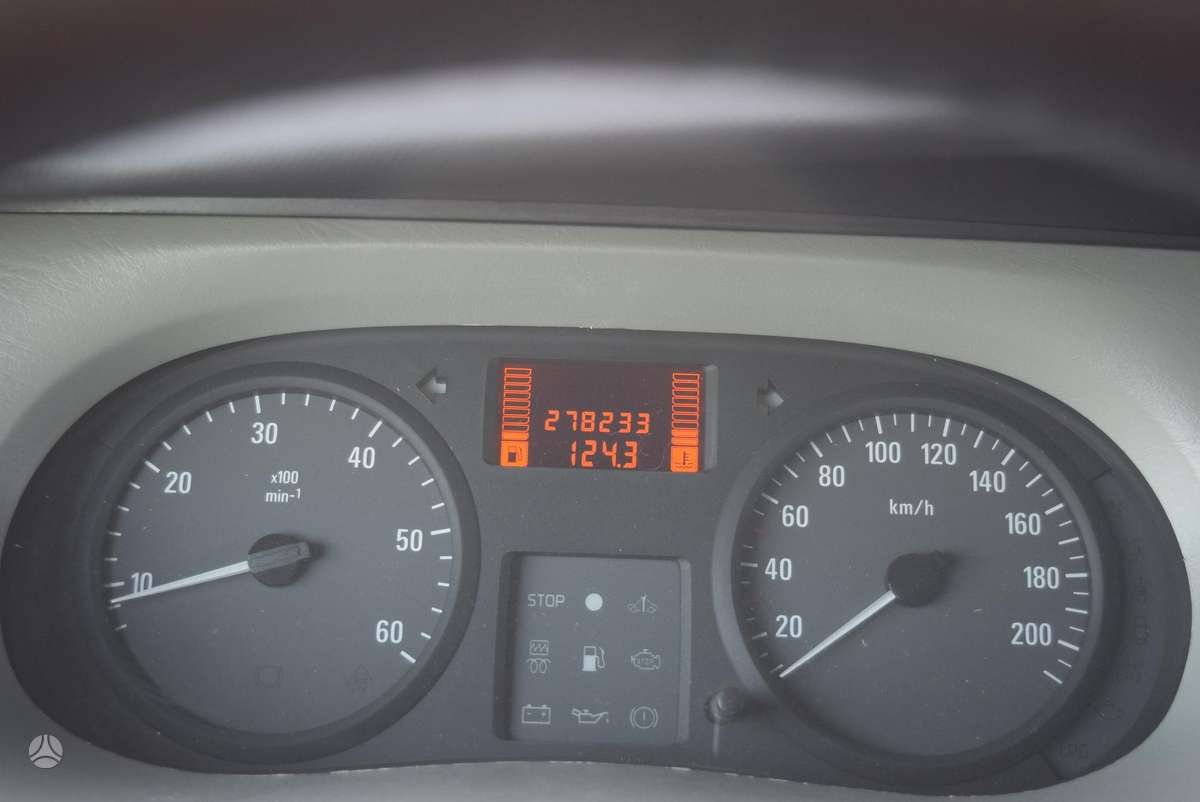 Opel Vivaro, 1.9 l., Минивэн
