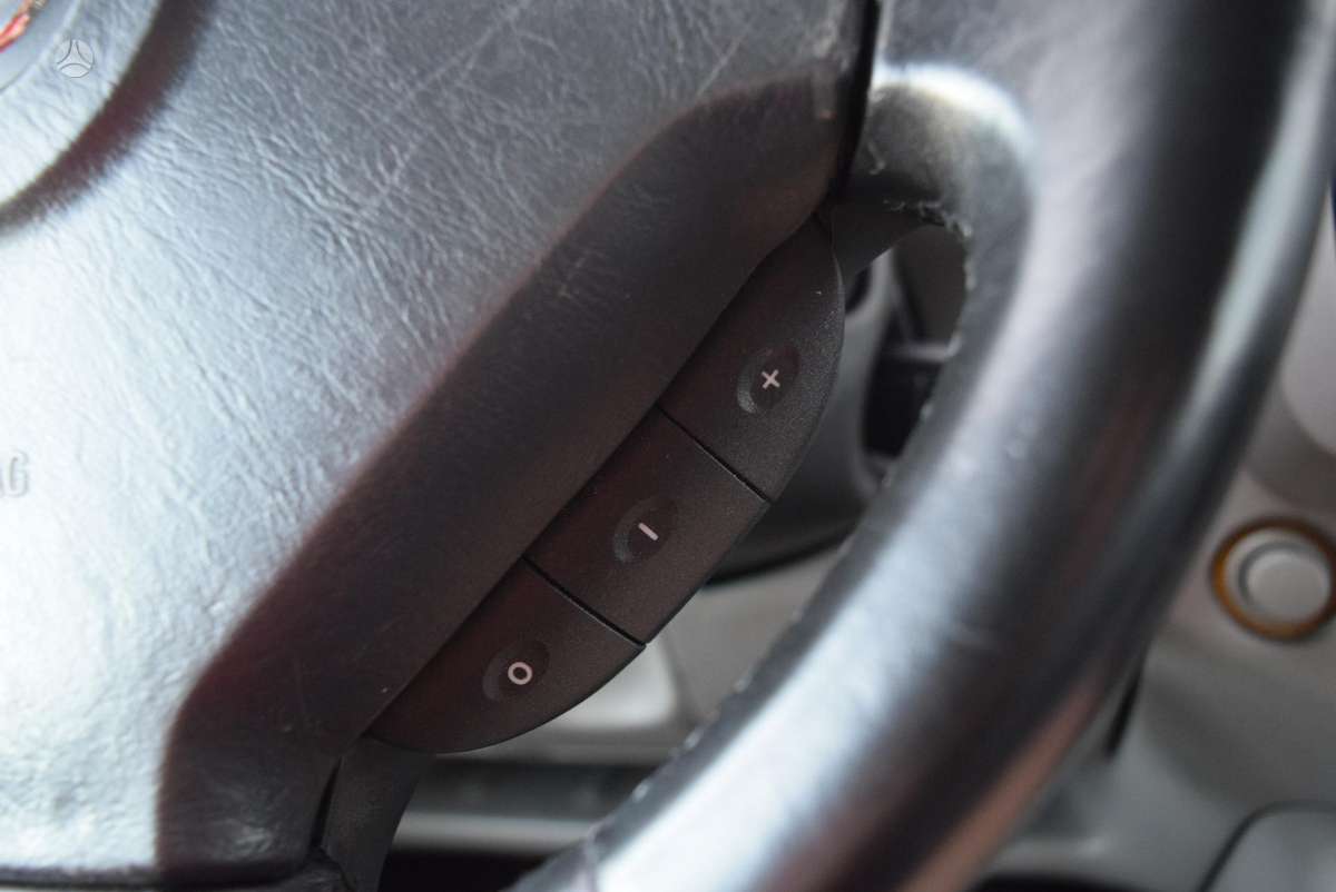Opel Vivaro, 1.9 l., Минивэн
