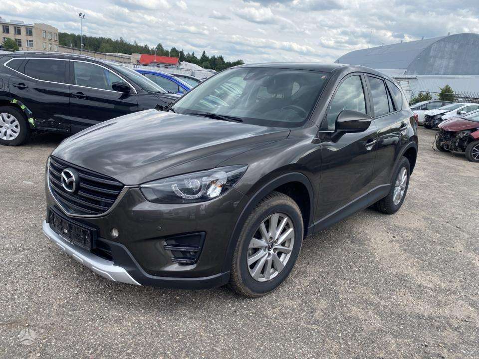 Mazda CX-5, 2.2 l., off-road / crossover
