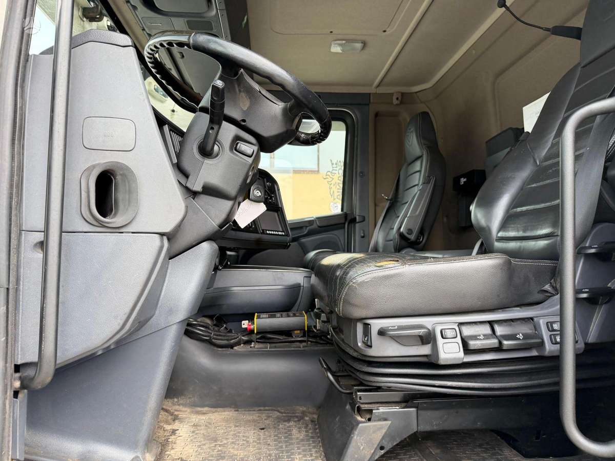 Scania R580, su kranu