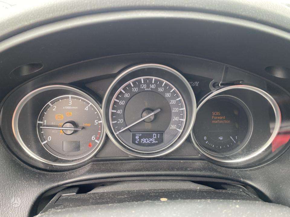 Mazda CX-5, 2.2 l., off-road / crossover