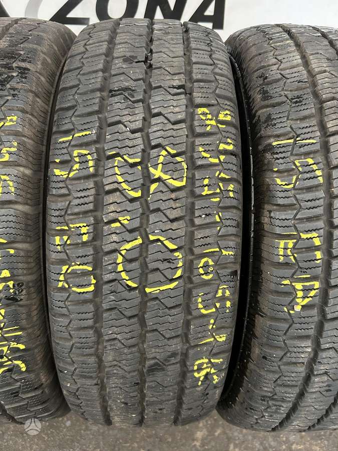 Continental VectorFourSeason 2, всесезонные 235/65 R16