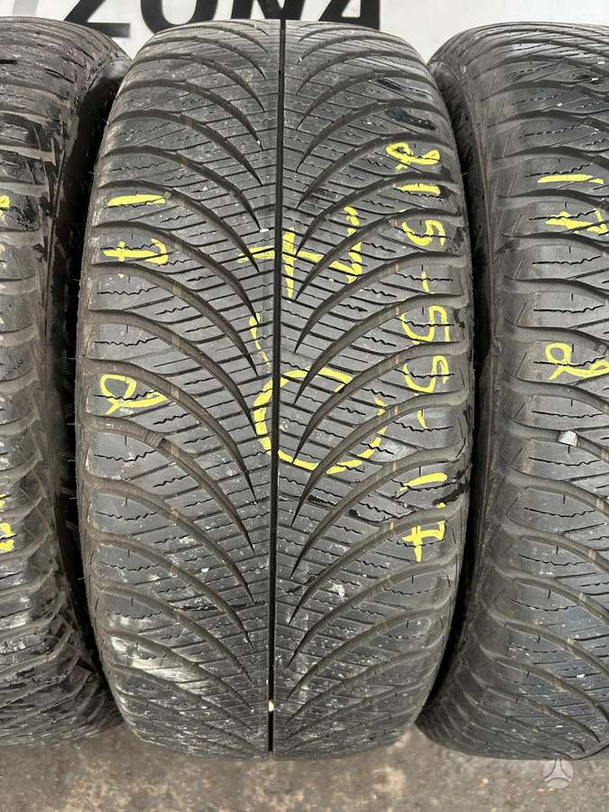 Goodyear Vector4Seasons Gen-2, всесезонные 215/55 R17