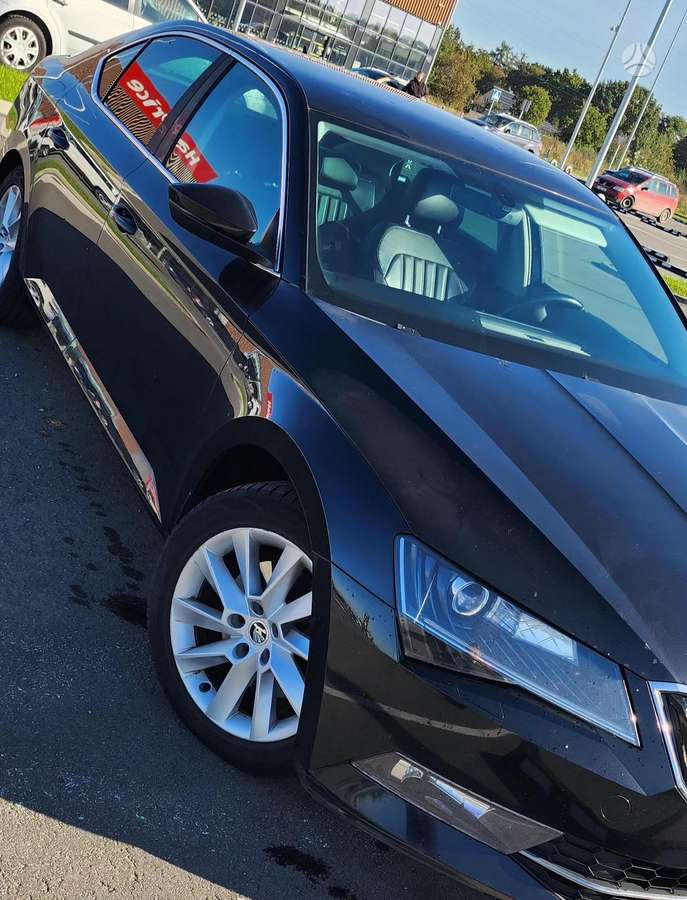 Skoda Superb, 2.0 l., Хэтчбек