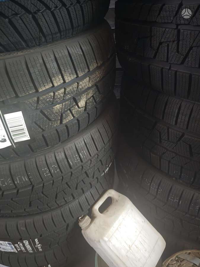 -Kita-, winter 215/50 R17