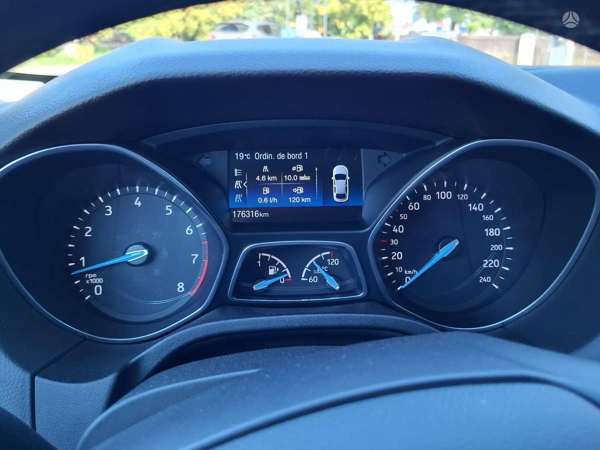 Ford Focus, 1.0 l., Универсал