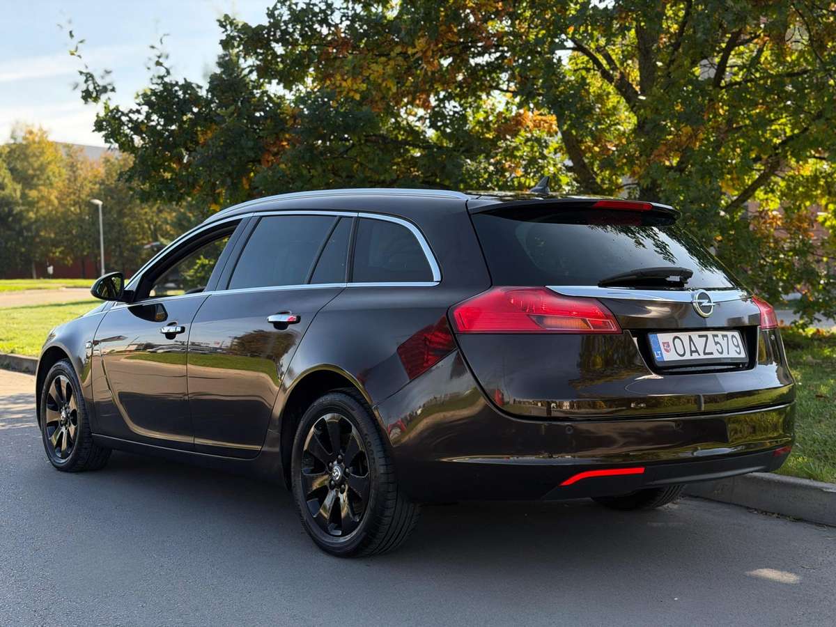 Opel Insignia, 2.0 l., Универсал
