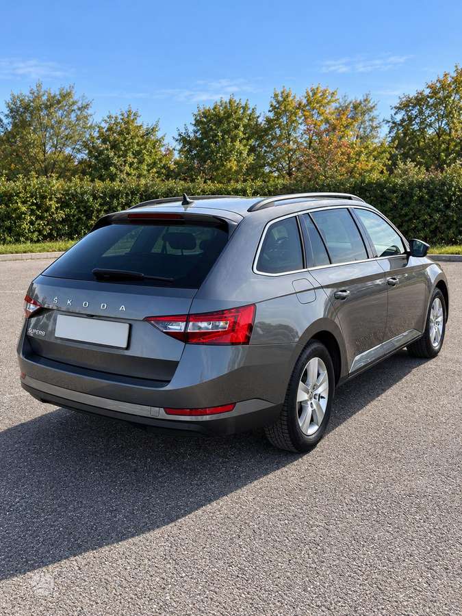 Skoda Superb, 1.5 l., Универсал