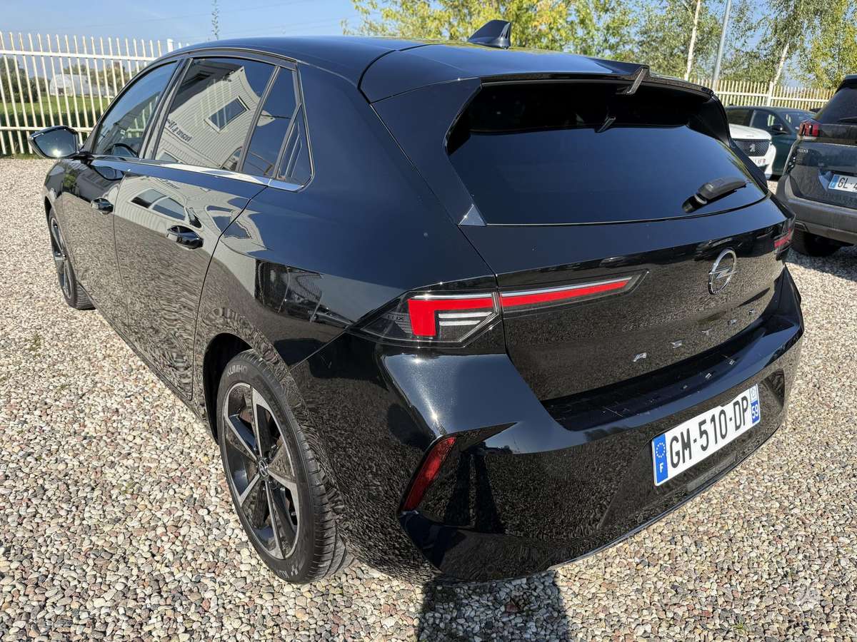 Opel Astra, 1.2 l., Хэтчбек
