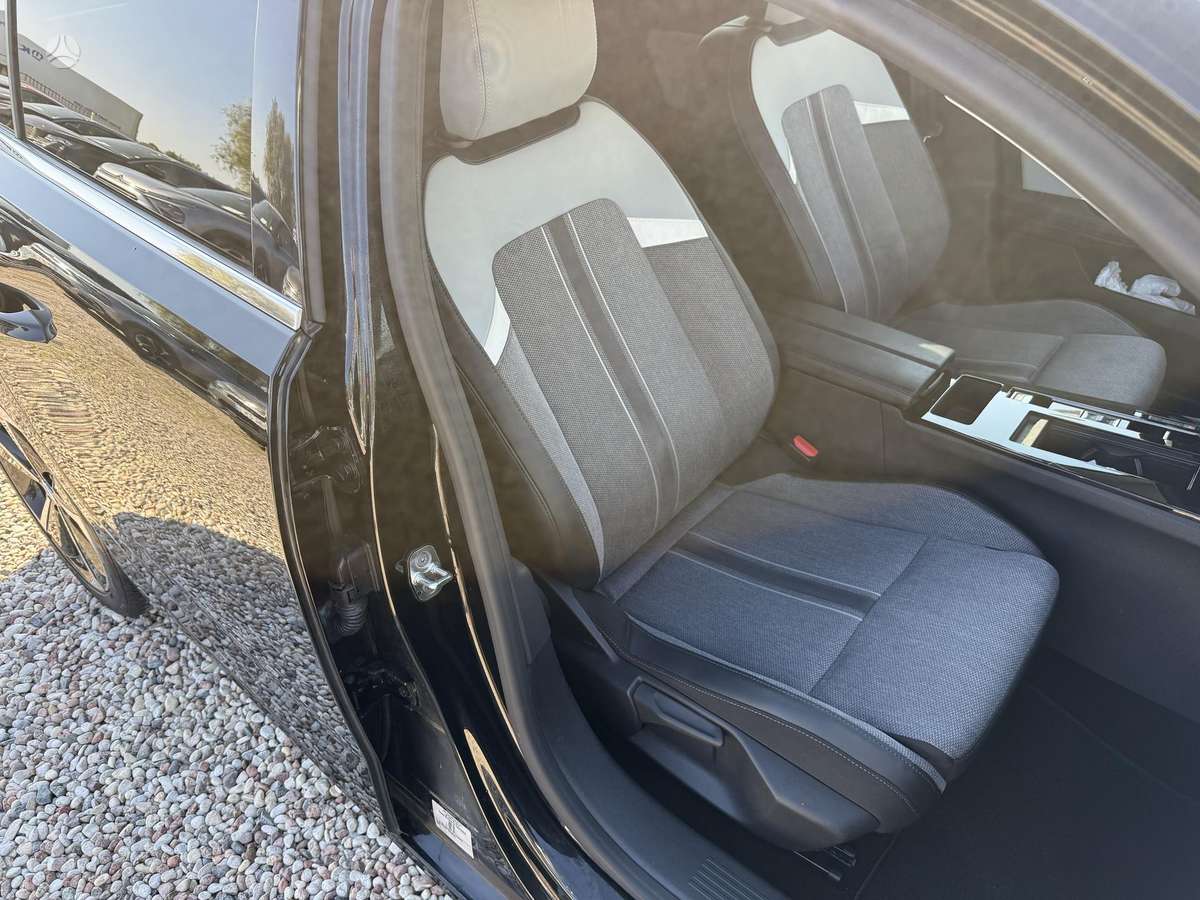 Opel Astra, 1.2 l., hatchback