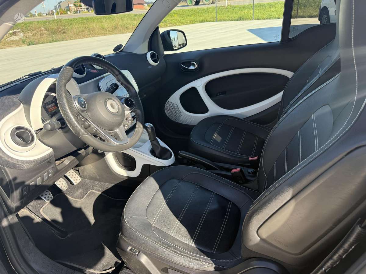 Smart Fortwo, 1.0 l., Хэтчбек