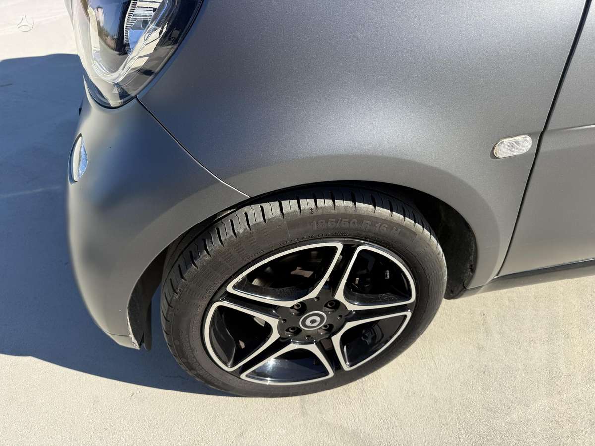 Smart Fortwo, 1.0 l., hatchback