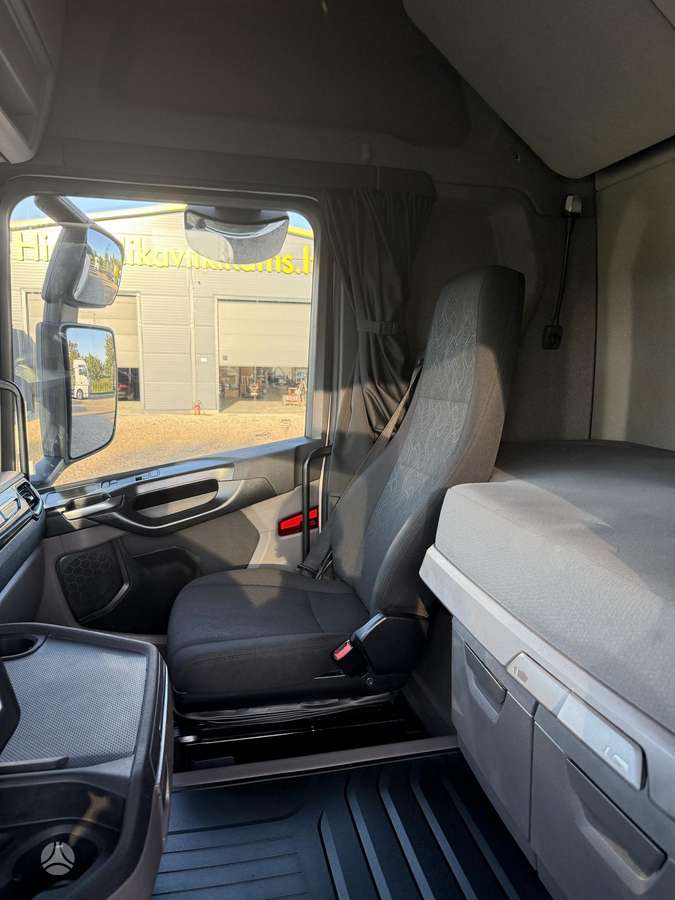 Scania R410, автовозы
