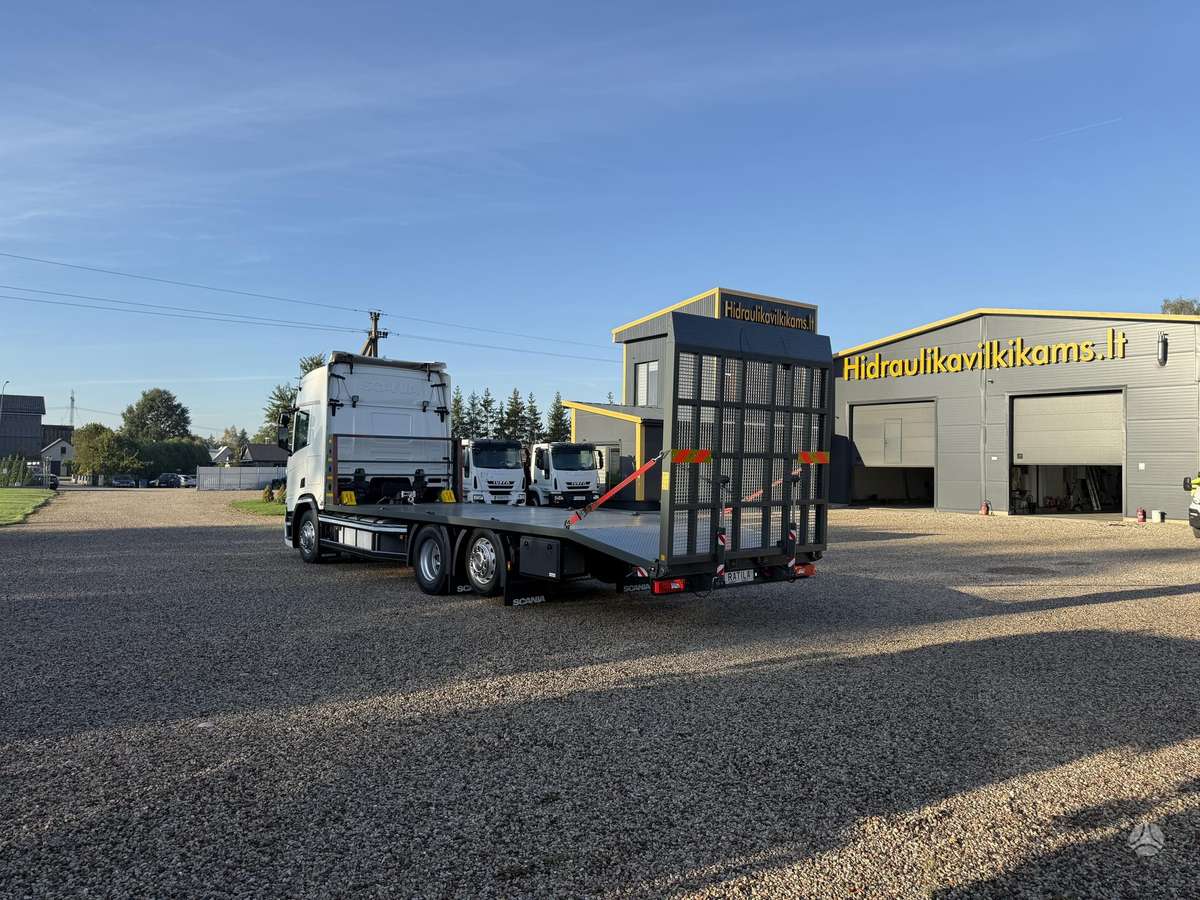 Scania R410, auto transporters