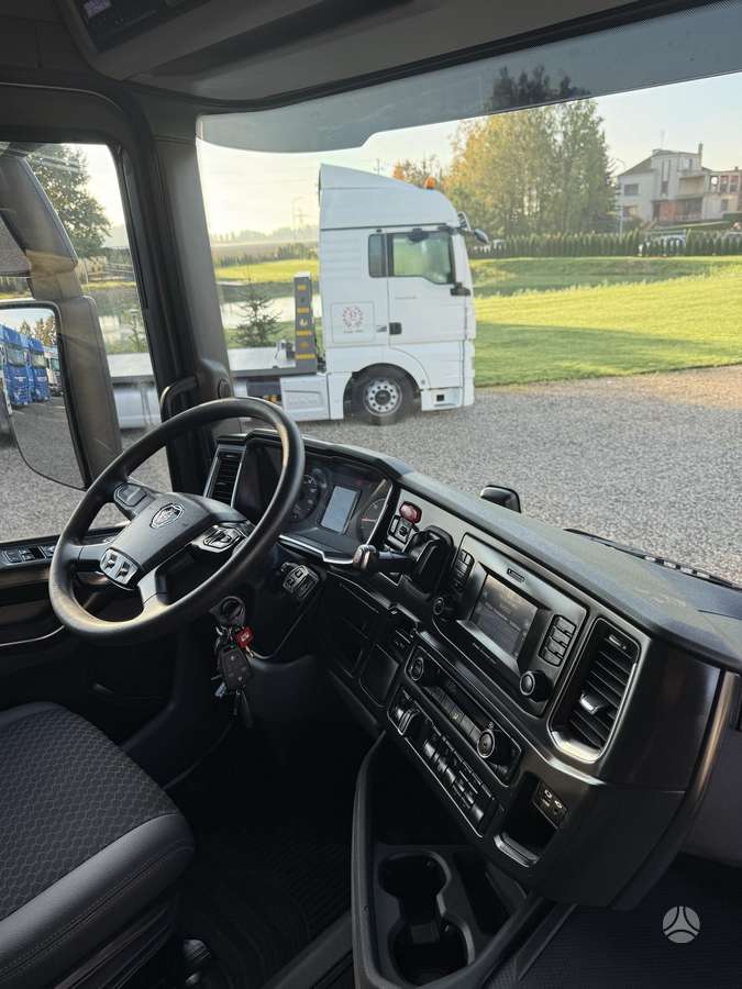 Scania R410, автовозы