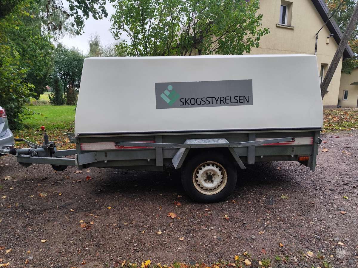 -Kita-, passenger car trailers