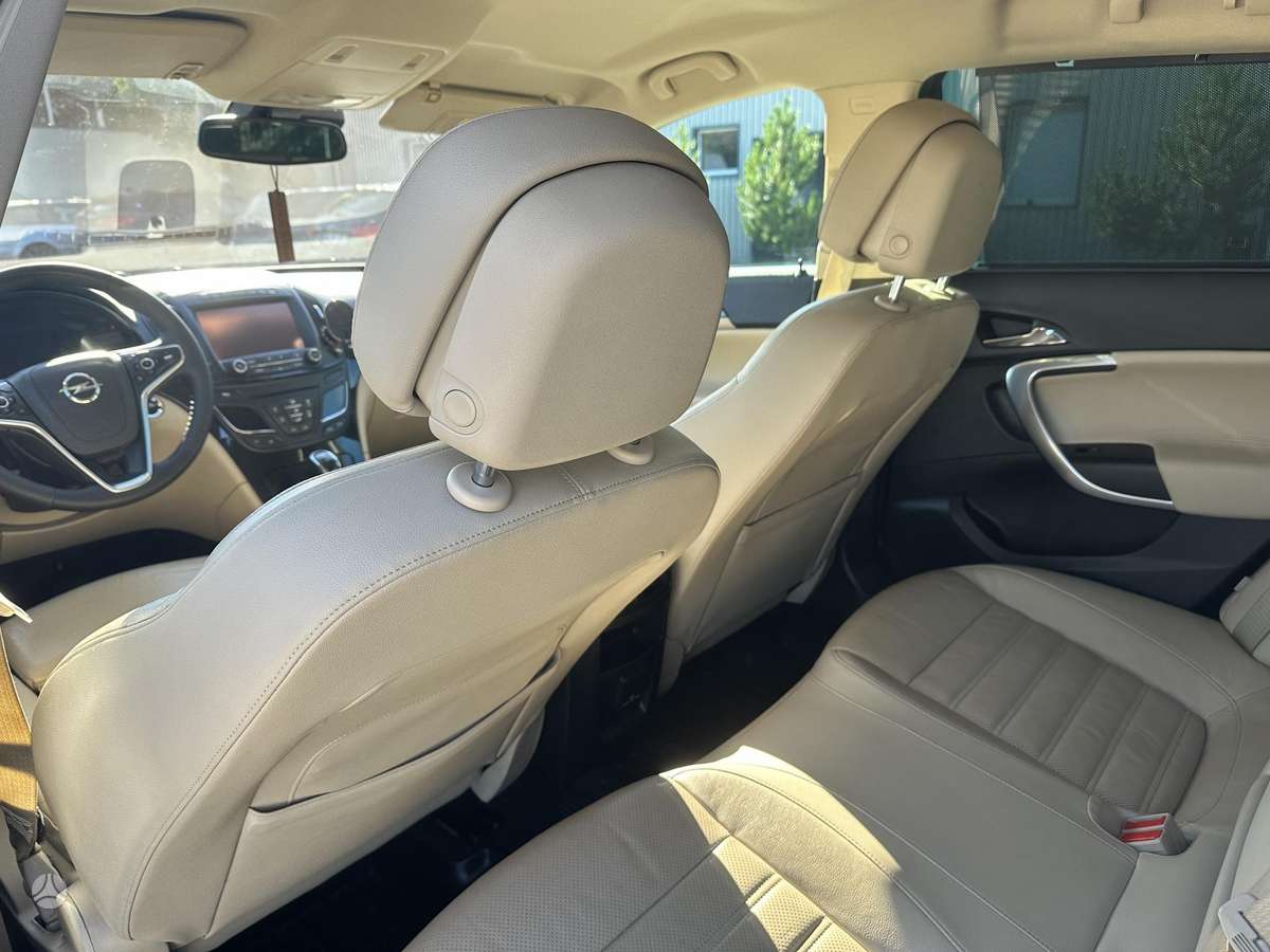 Opel Insignia, 2.0 l., universalas