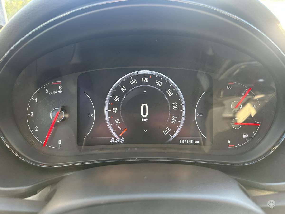 Opel Insignia, 2.0 l., universalas