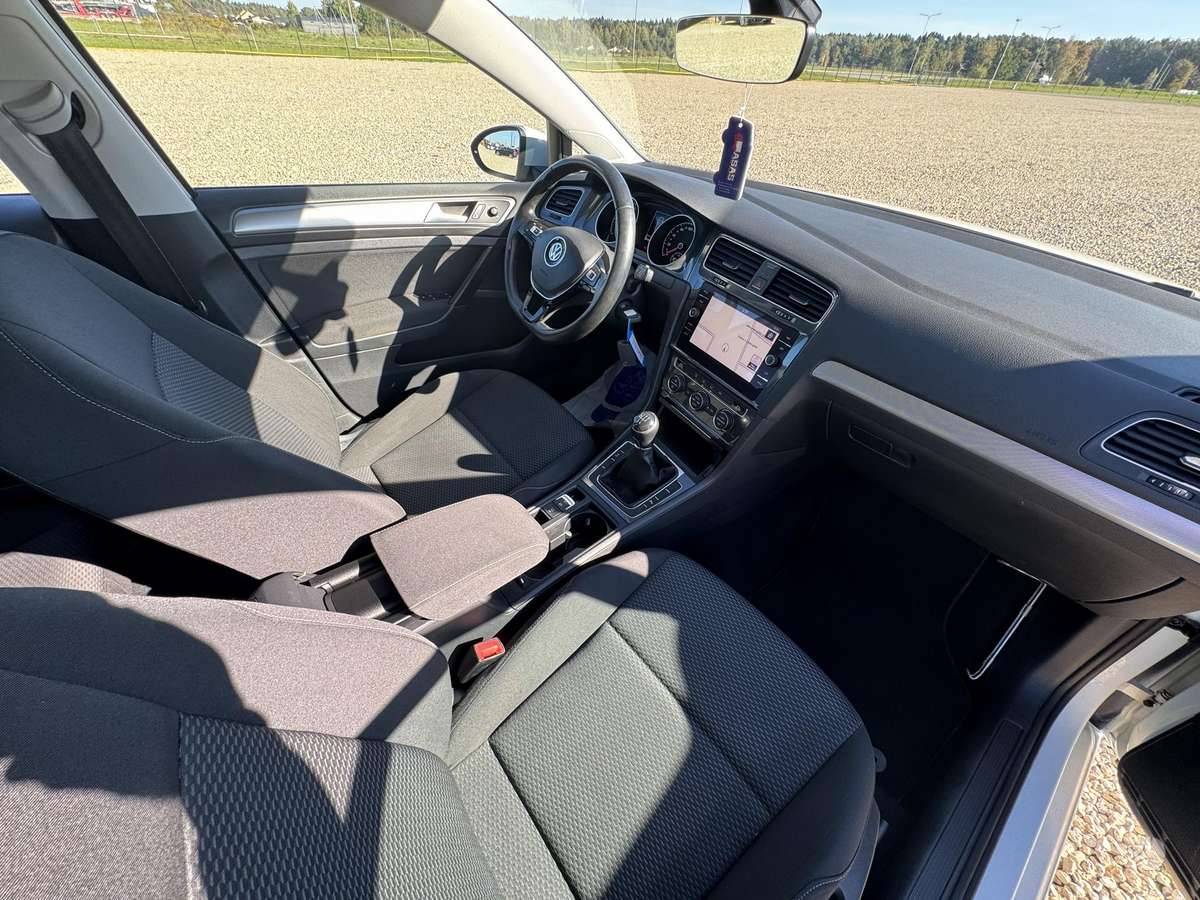 Volkswagen Golf, 1.6 l., Универсал