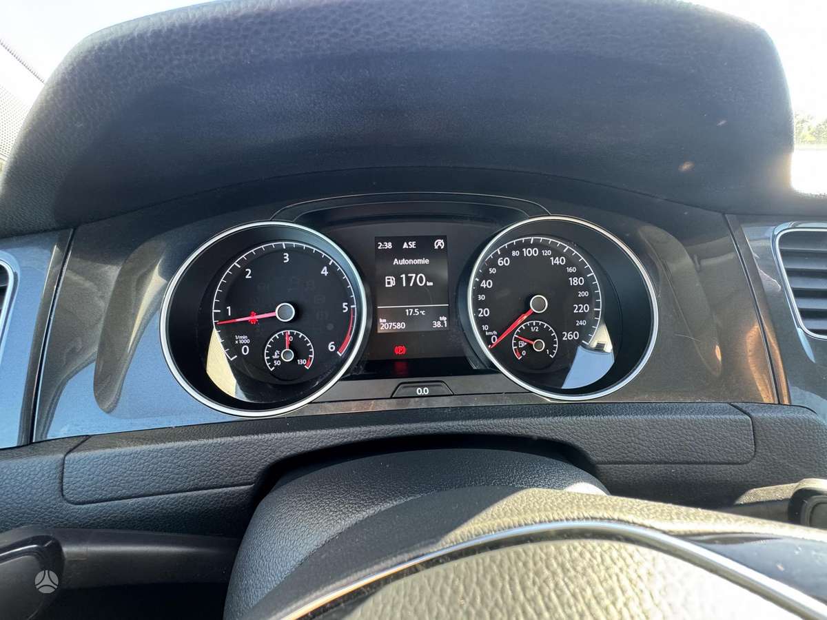 Volkswagen Golf, 1.6 l., Универсал