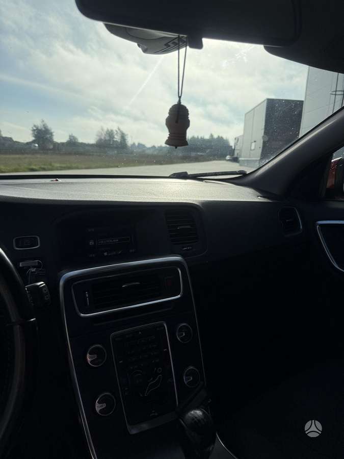 Volvo V60, 2.0 l., Универсал
