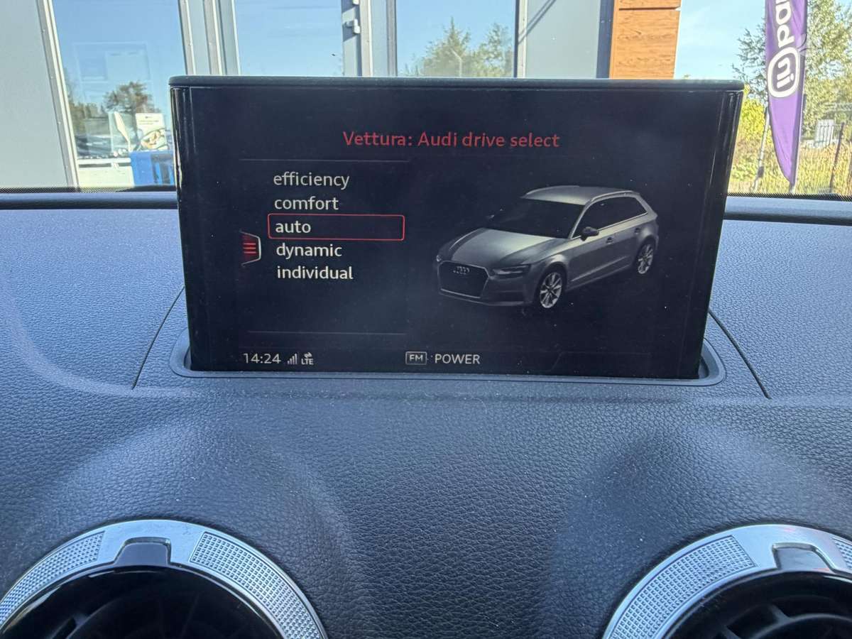 Audi A3, 2.0 l., hečbekas
