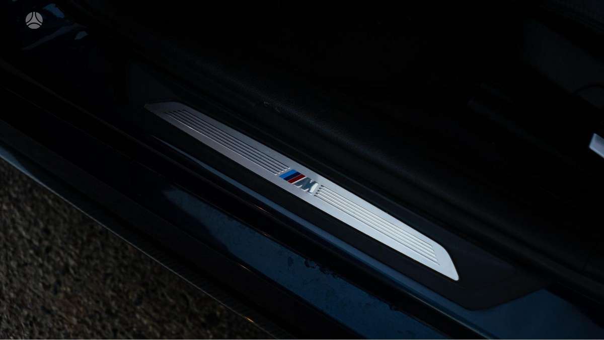 BMW 340, 3.0 l., Седан