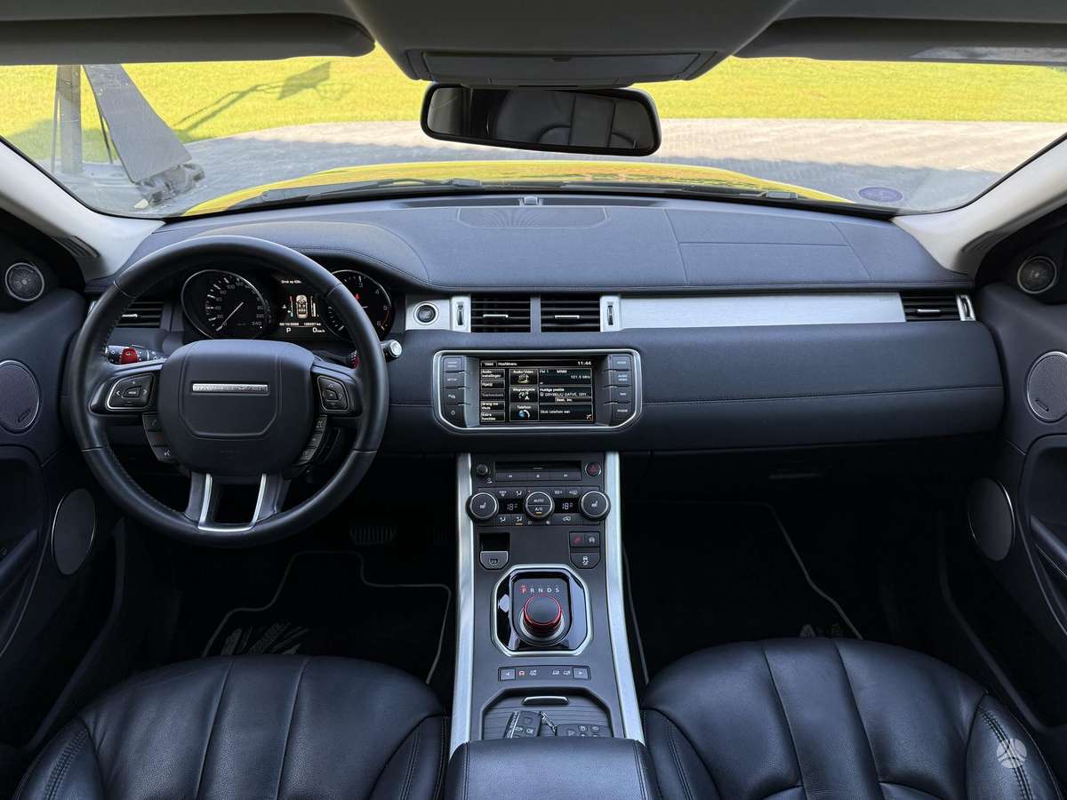 Land Rover Evoque, 2.2 l., off-road / crossover