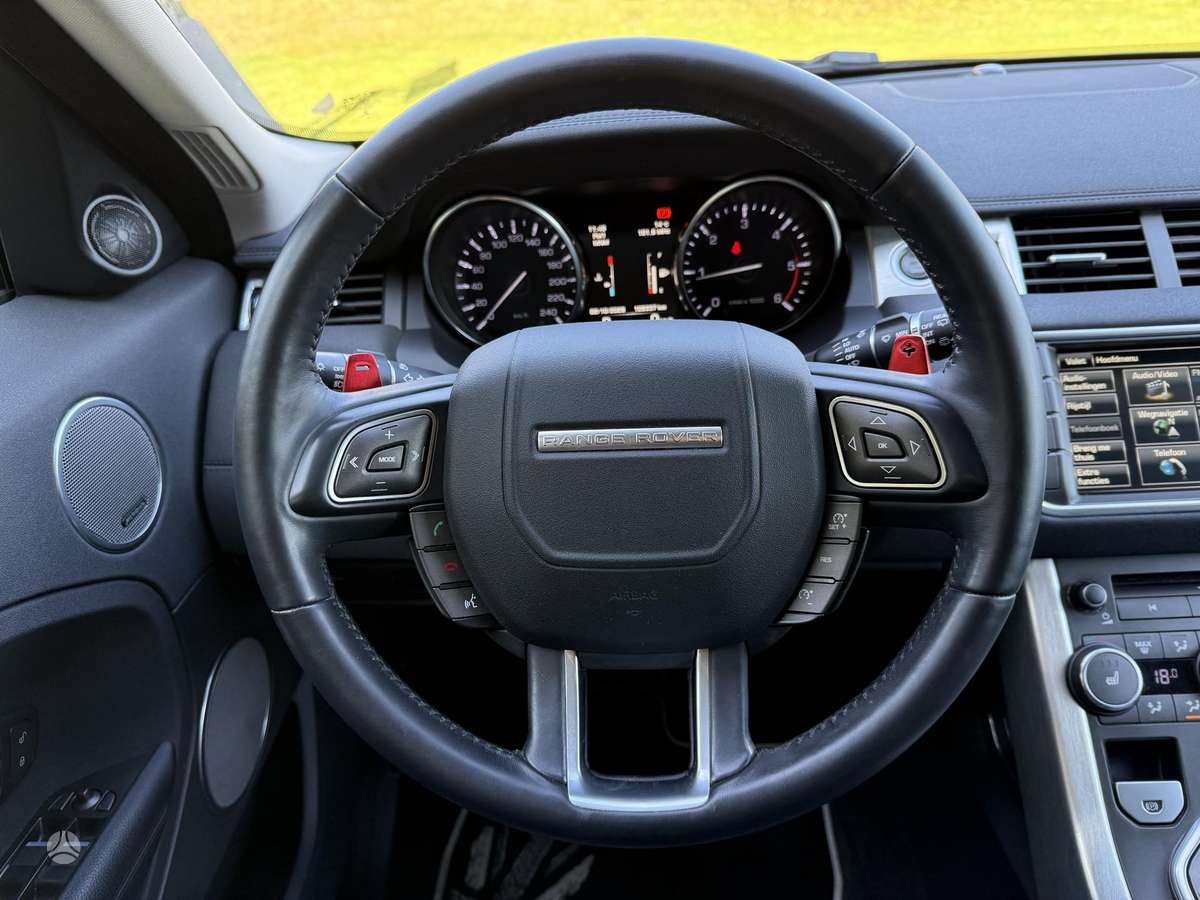 Land Rover Evoque, 2.2 l., off-road / crossover