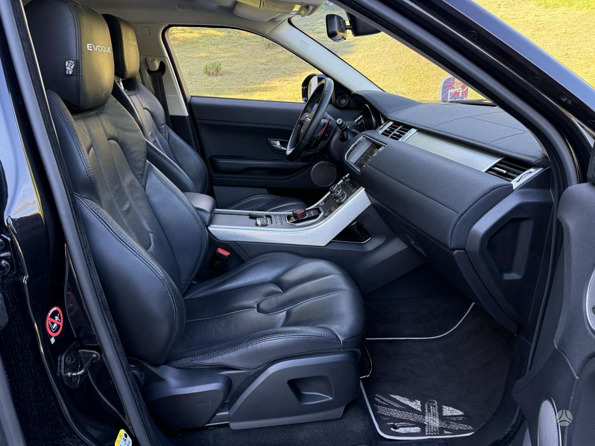Land Rover Evoque, 2.2 l., off-road / crossover
