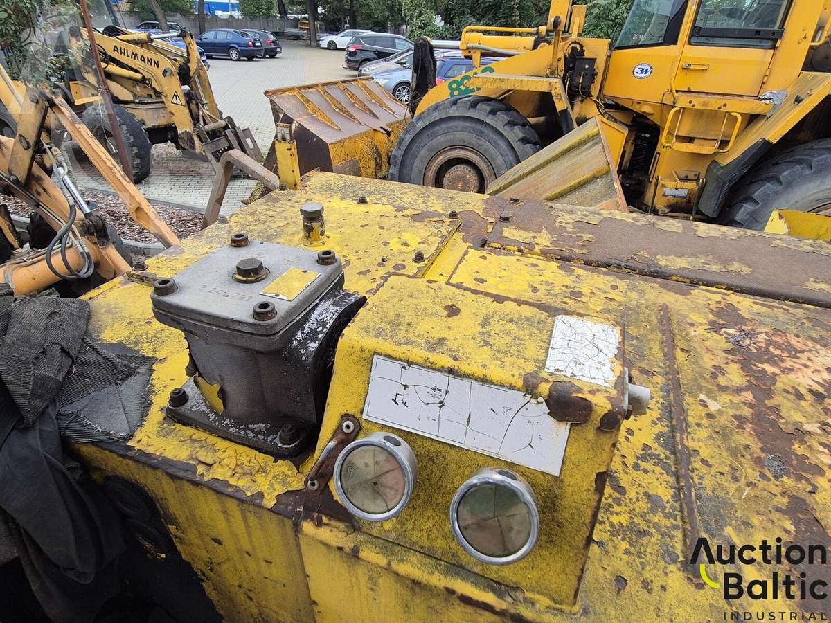 ABG Titan 455, paving machinery